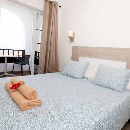 Juan Benitez Apartmán